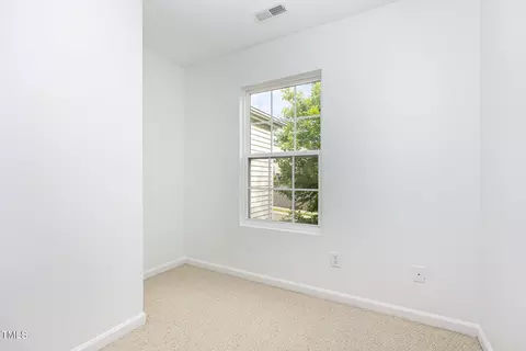 Bedroom - 925 Spring Meadow Dr, Durham, NC 27713 photo 3 of 5