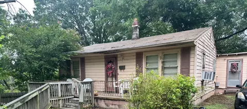 1002 Loius St, Burlington, NC 27217