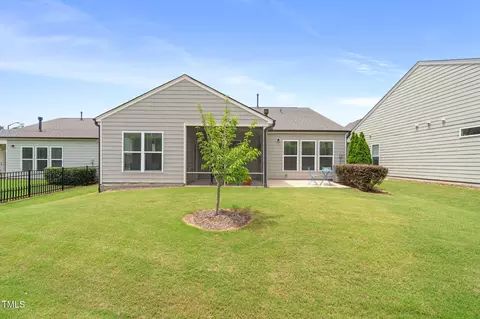 Exterior - 104 Spindle Dr, Durham, NC 27703 photo 9 of 12