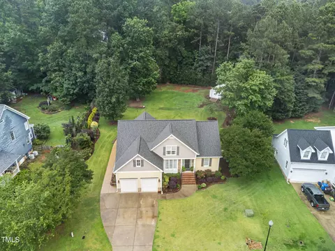 View/Area - 3916 Rustic Mill Dr, Apex, NC 27539 photo 3 of 5