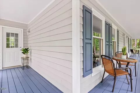 Exterior - 14 Gloucester Ct, Durham, NC 27713 photo 6 of 14
