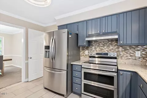 Kitchen - 14 Gloucester Ct, Durham, NC 27713 photo 1 of 5