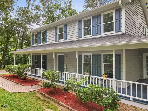 Exterior - 14 Gloucester Ct, Durham, NC 27713 photo 3 of 14