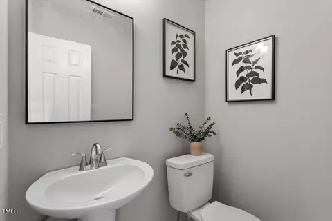 197 Scranton Ct, Cameron, NC 28326 photo 8