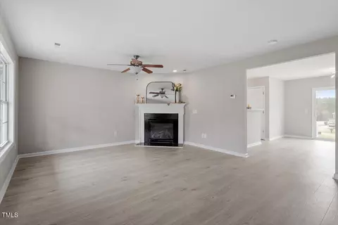 197 Scranton Ct, Cameron, NC 28326 photo 5