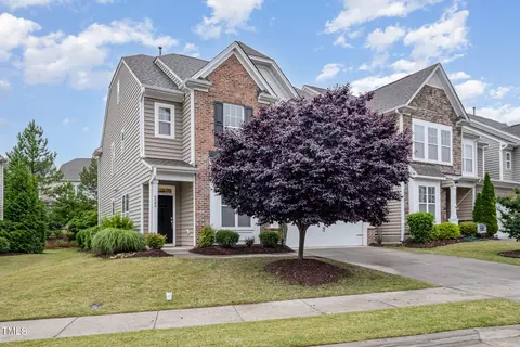 522 Finnbar Dr, Cary, NC 27519