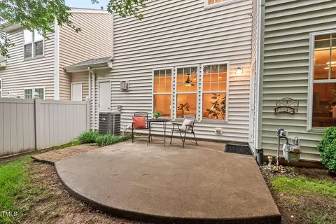 Exterior - 8013 Morrell Ln, Durham, NC 27713 photo 8 of 11
