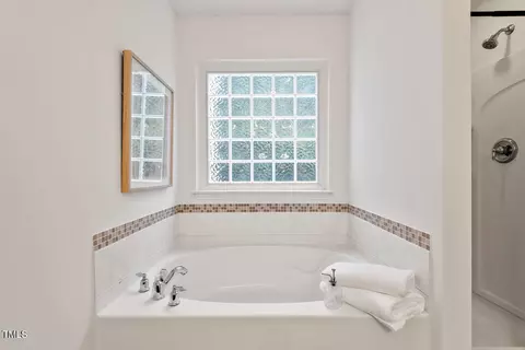 Bath - 8013 Morrell Ln, Durham, NC 27713 photo 4 of 6
