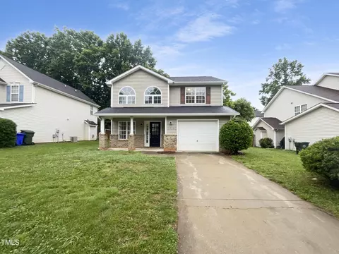 1216 Briarwood Dr, Mebane, NC 27302