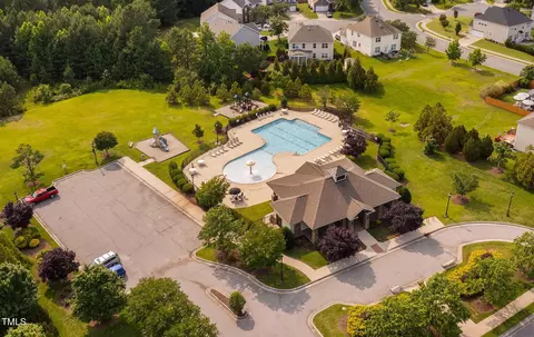 View/Area - 105 Putters Ct, Durham, NC 27703 photo 9 of 10