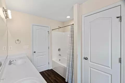 Bath - 105 Putters Ct, Durham, NC 27703 photo 2 of 2