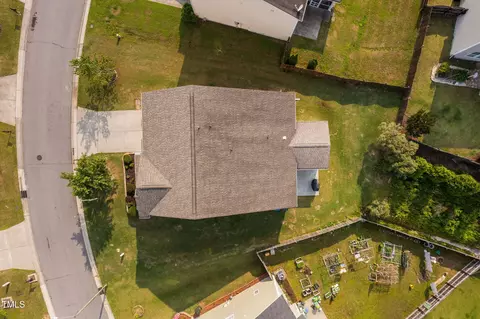 View/Area - 105 Putters Ct, Durham, NC 27703 photo 6 of 10