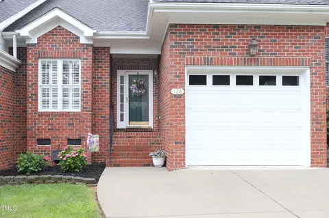 128 Olde Manor Court Ct, Siler City, NC 27344