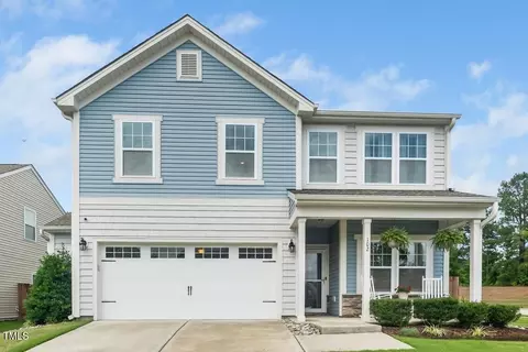 102 Michelangelo Pl, Morrisville, NC 27560