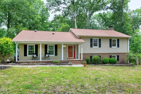 5121 Raintree Rd, Durham, NC 27712