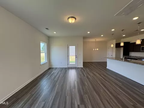Living - 128 Bruce Dr, Dunn, NC 28334 photo 3 of 5