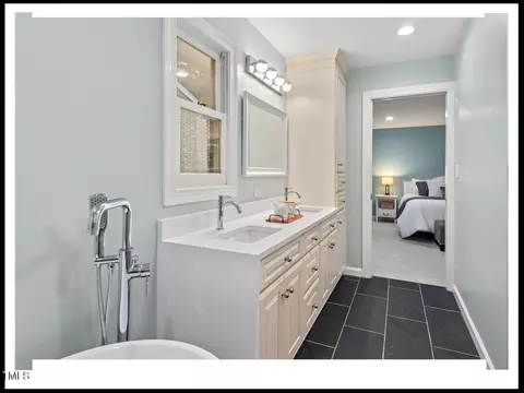 Bath - 45 Birnham Ln, Durham, NC 27707 photo 6 of 9