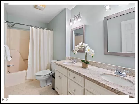 Bath - 45 Birnham Ln, Durham, NC 27707 photo 9 of 9