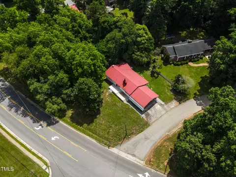 519 W Raleigh St, Siler City, NC 27344