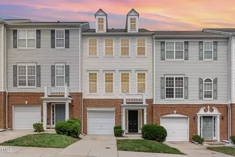 109 Ruby Walk Dr, Morrisville, NC 27560