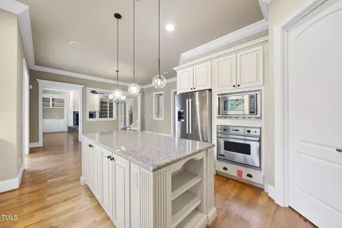 Kitchen - 1210 Brooks Ave, Raleigh, NC 27607 photo 5 of 6
