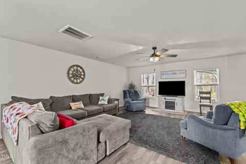 274 E Boulder Road Rd, Henderson, NC 27537 photo 14