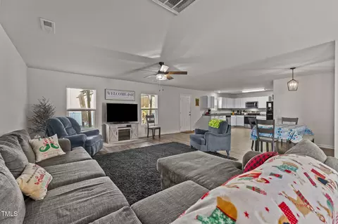 274 E Boulder Road Rd, Henderson, NC 27537 photo 15