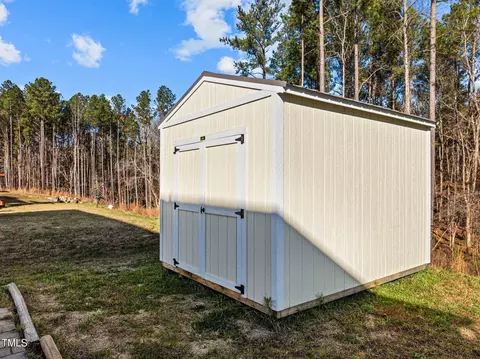 274 E Boulder Road Rd, Henderson, NC 27537 photo 6
