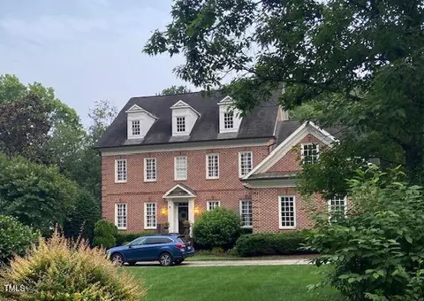 605 Lake Boone Trl, Raleigh, NC 27607