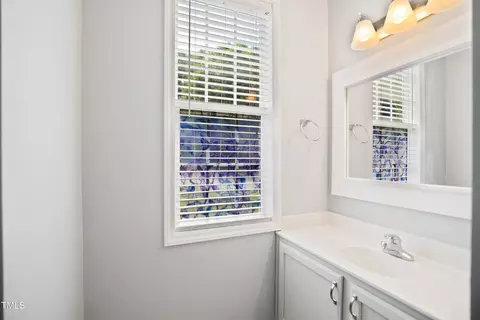 Bath - 106 Gumdrop Path, Apex, NC 27502 photo 5 of 7
