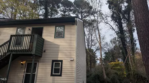 311 Ashley Forest Rd #BLDG E, Chapel Hill, NC 27514