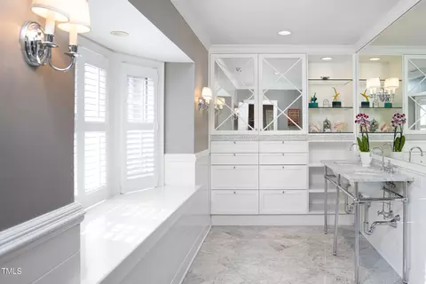 Bath - 3307 Devon Rd, Durham, NC 27707 photo 2 of 6