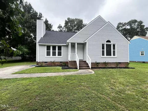 71 E Boxley Dr, Wendell, NC 27591