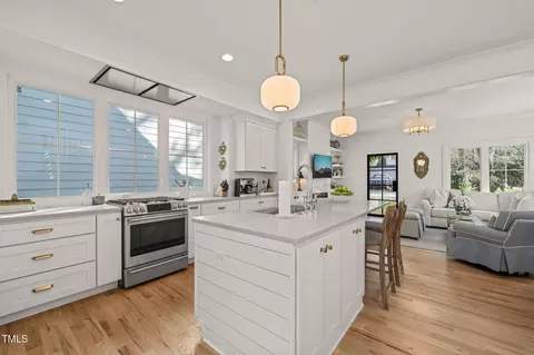 2304 Pershing St, Durham, NC 27707 photo 9