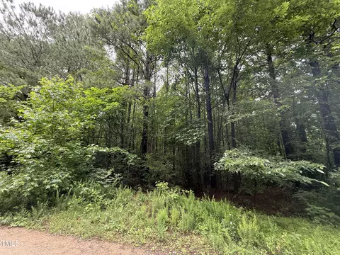 729 Regina Ln, Henderson, NC 27537