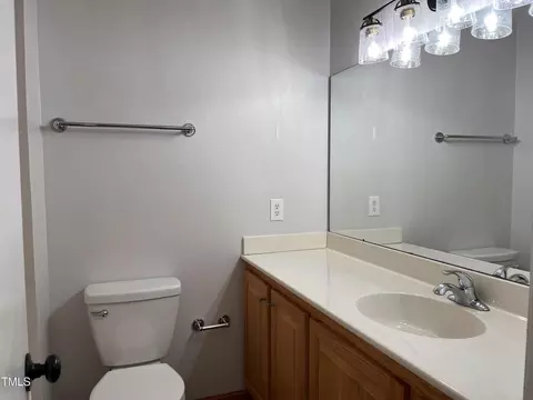 722 Knight Dr, Durham, NC 27712 photo 12