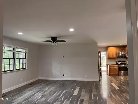 722 Knight Dr, Durham, NC 27712 photo 9