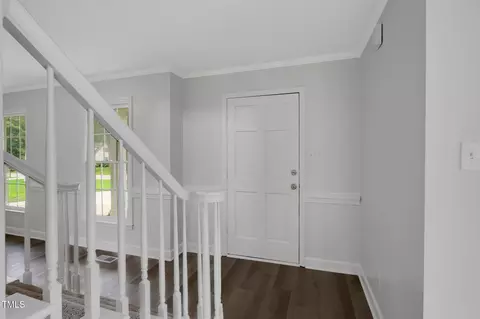 Entry Way - 248 Robin Loop, Dunn, NC 28334 photo 2 of 3