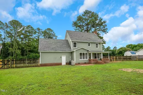 Exterior - 248 Robin Loop, Dunn, NC 28334 photo 7 of 8