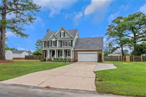 Exterior - 248 Robin Loop, Dunn, NC 28334 photo 4 of 8