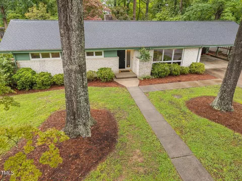 402 Forest Rd, Oxford, NC 27565