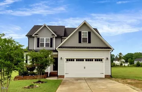 131 Hawick Ct, Zebulon, NC 27597