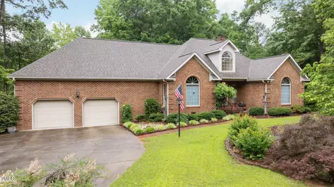 414 Bakewell Ct, Wake Forest, NC 27587