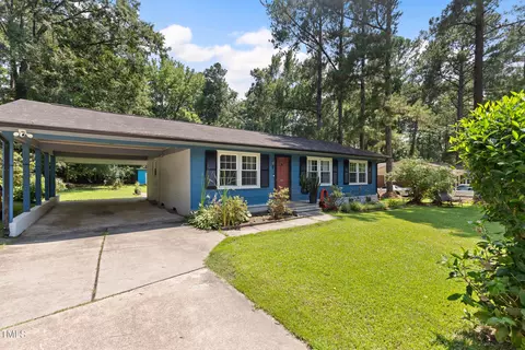 509 Forest Ridge Rd, Garner, NC 27529