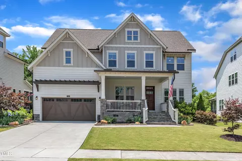 1716 Aberdour Dr, Apex, NC 27502