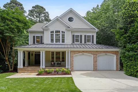 118 Killingsworth Dr, Cary, NC 27518