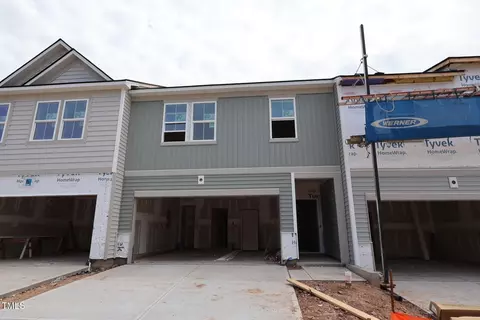 7104 Hubner Pl #45, Cary, NC 27519