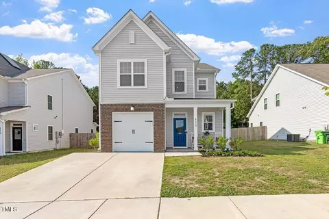 6512 Bunker Hill Dr, Raleigh, NC 27610