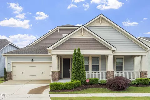 1205 Steinbeck Dr, Durham, NC 27703