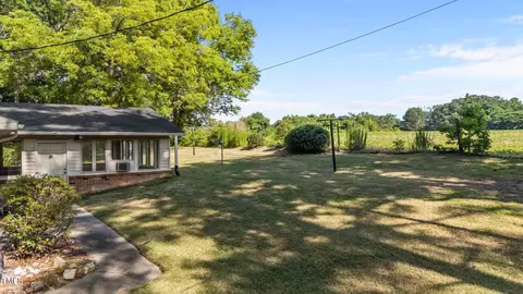 Exterior - 129 Castle Dr, Smithfield, NC 27577 photo 5 of 5